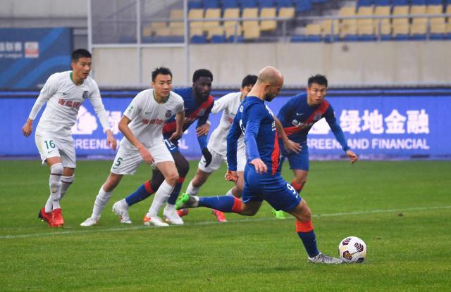 lol投注-保级组首尾大战粉碎放水谣言 申花：继续锻炼新人