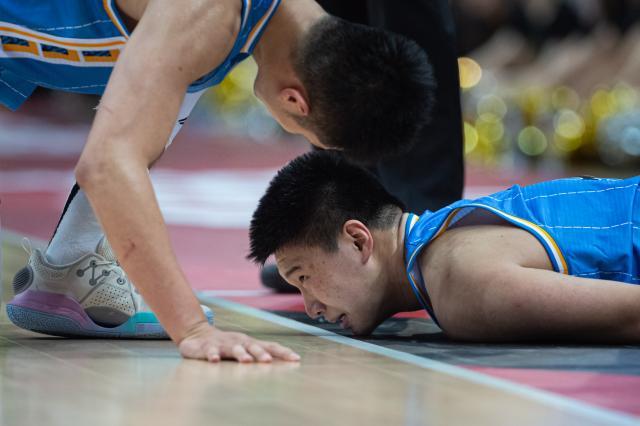 S15比赛压注-距离黑九奇迹只差一口气！首钢再次被广东绝地逆转