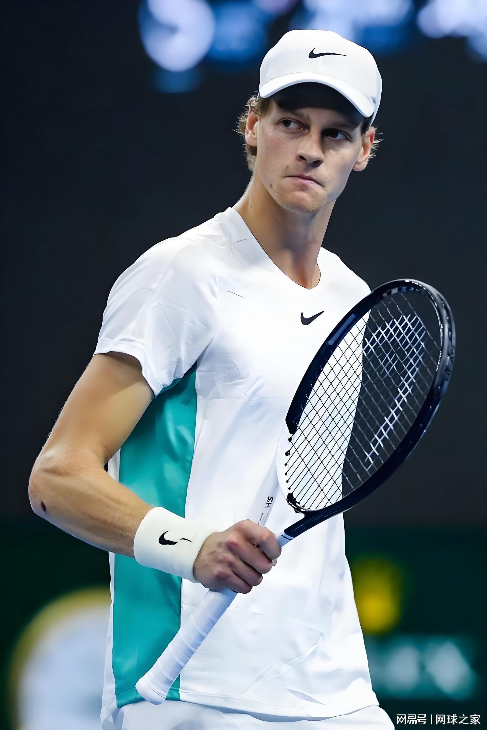 S15比赛压注-从 2023 年到现在，短短四年辛纳已完成硬地大师赛全夺冠伟业